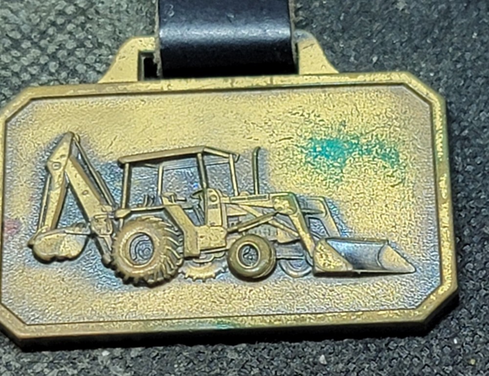 JOHN DEERE BACKHOE FOB T1