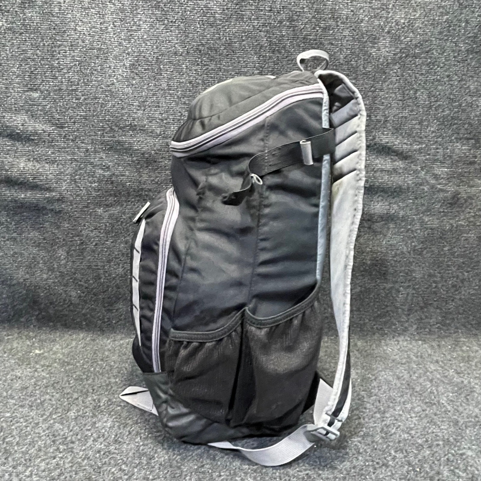 Under Armour UASB-UBP Undeniable Bat Pack Black Baseball Softball Bag Backpack
