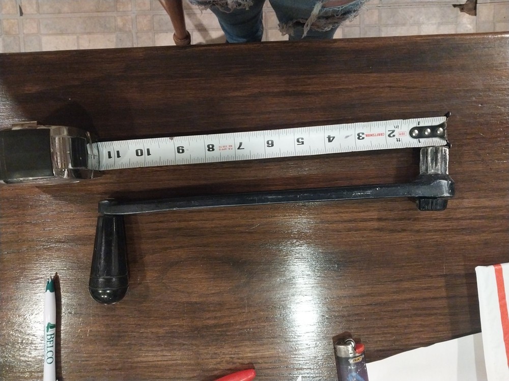 GIBB 11 1/2" Self Locking Winch Handle