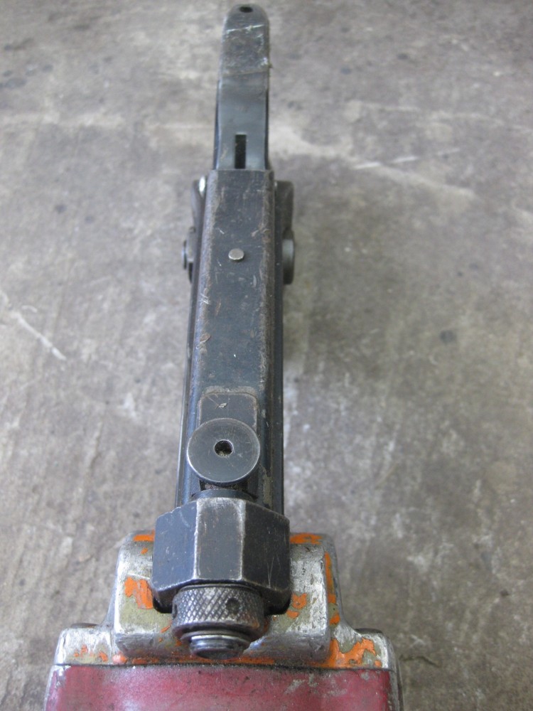 Chicago Pneumatic CP-0351 Compression Riveter