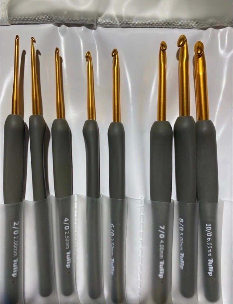 Tulip Etimo Crochet Hook Set