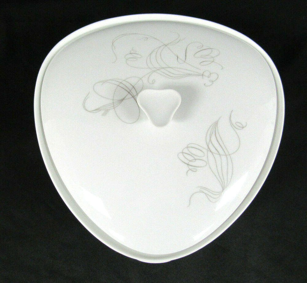 9" Hutschenreuther Selb Triangular Covered Vegetable Serving Dish Trend Pattern