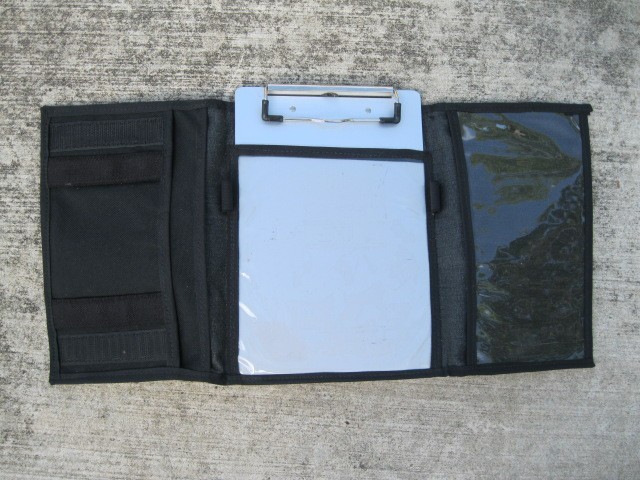 Pilot Kneeboard with leg strap