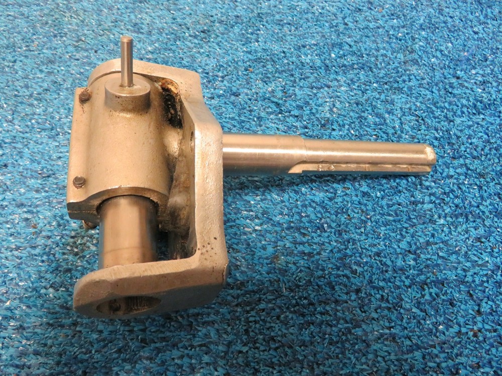 Hobart 2912 PIVOTING INTERLOCK PLATEASSEMBLY