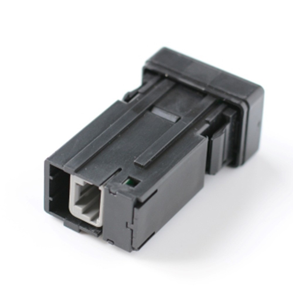 Auxiliary Audio Interface for Toyota Easy Installation with Model Compatibility