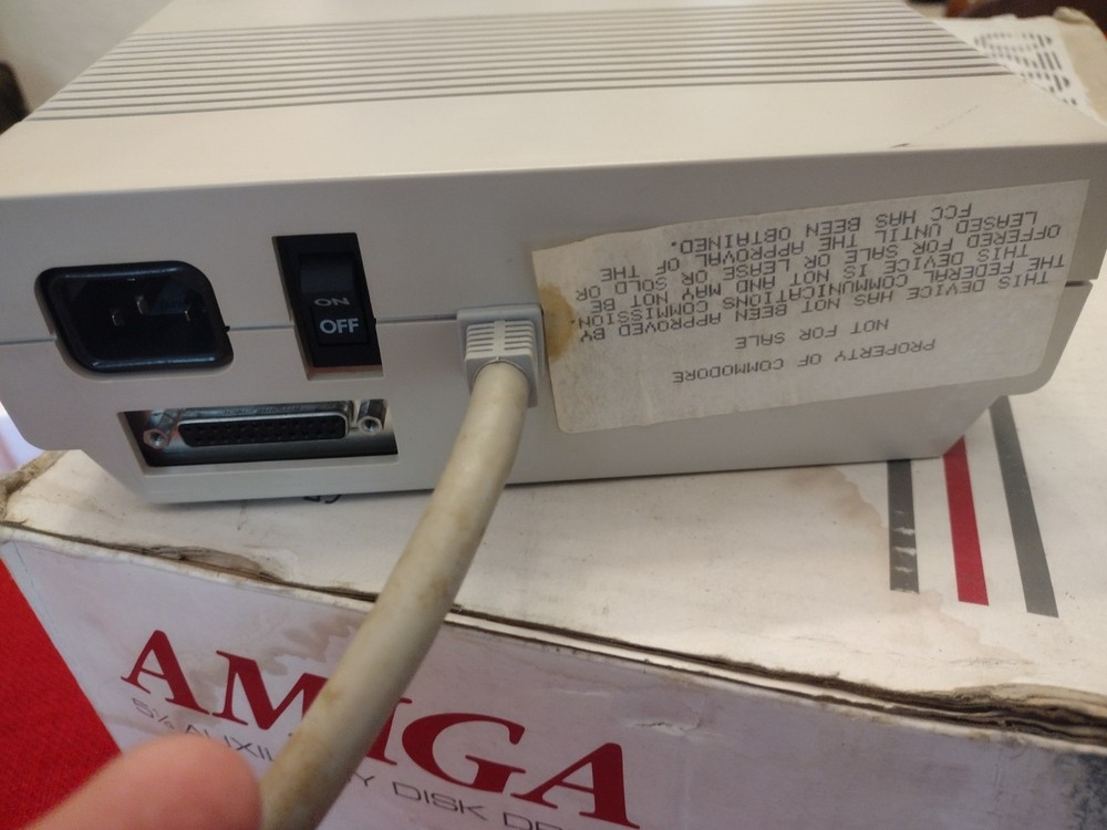 1020 External 5.25" Floppy Disk Drive For Commodore Amiga Collector