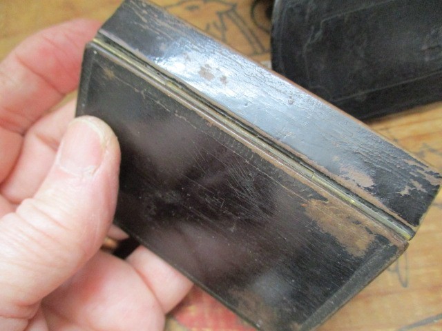 2 Antique Black Lacquer Snuff Boxes with Hinged Lids