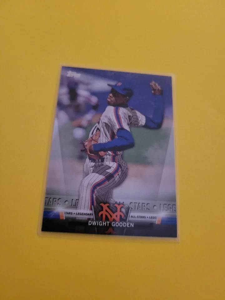 !!!     DWIGHT GOODEN   TOPPS   BASEBALL  INSERT  CARD  $$