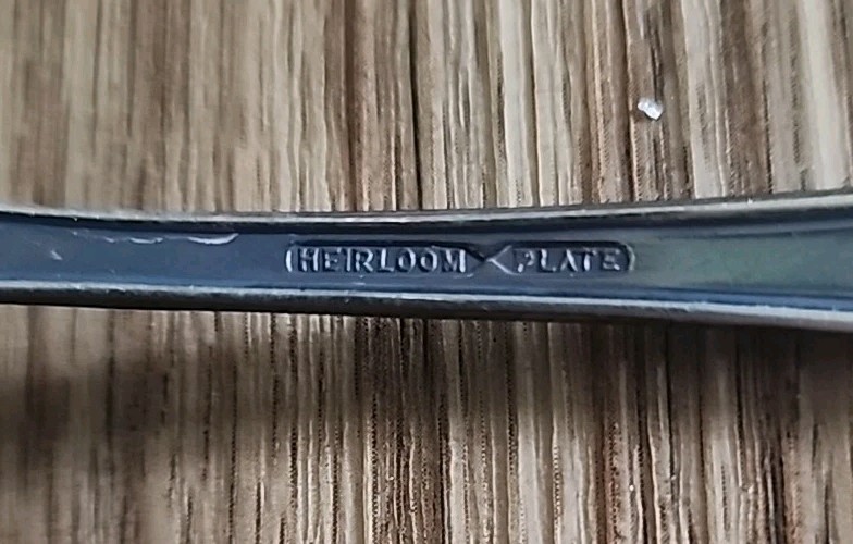 HEIRLOOM CARDINAL Oneida Rogers 1920 Solid Casserole Spoon & Serving Fork