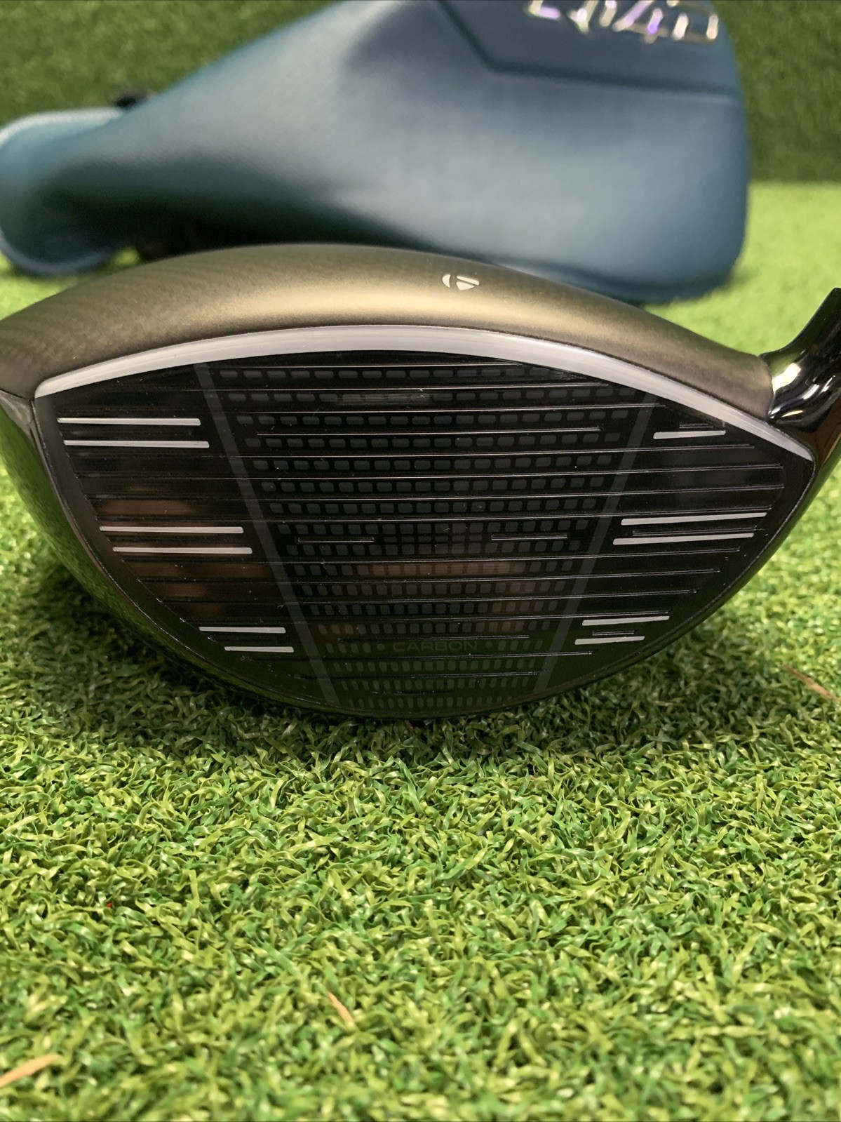 TaylorMade Qi4D Driver Head Only - RH, 9° - With Headcover