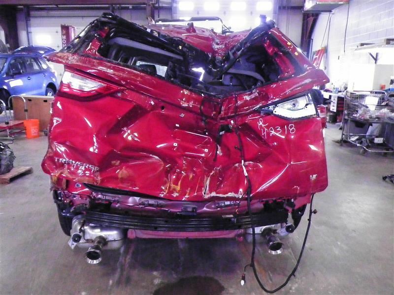 TRAVERSE 2018 Camera/Projector 1080647