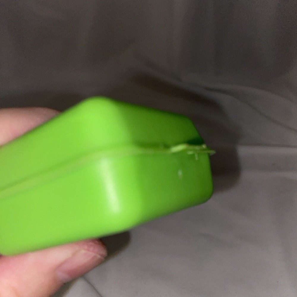 Vintage BUBBLE BURGER Fleer Bubble Gum green Container