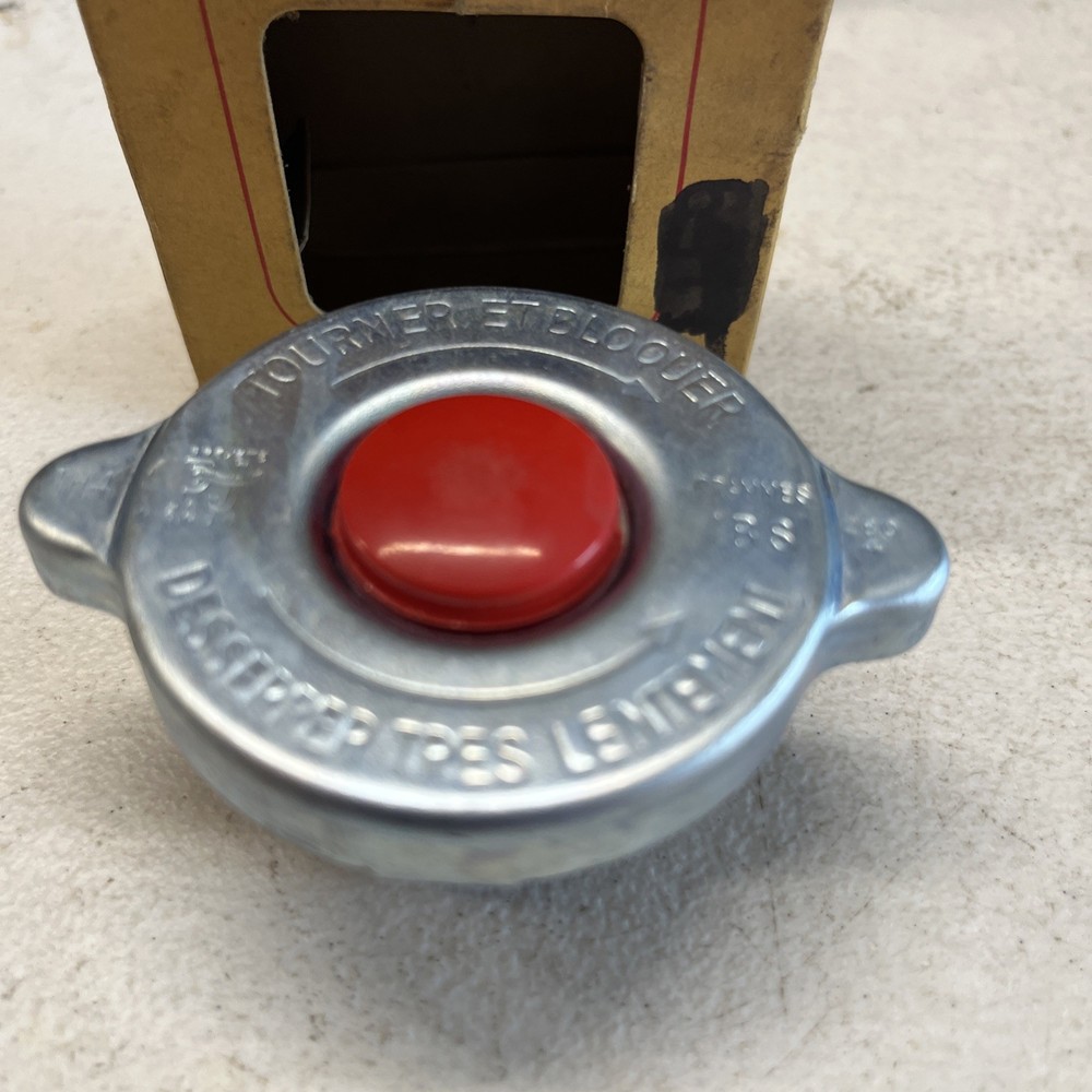 P.J. Radiator Cap, TH4