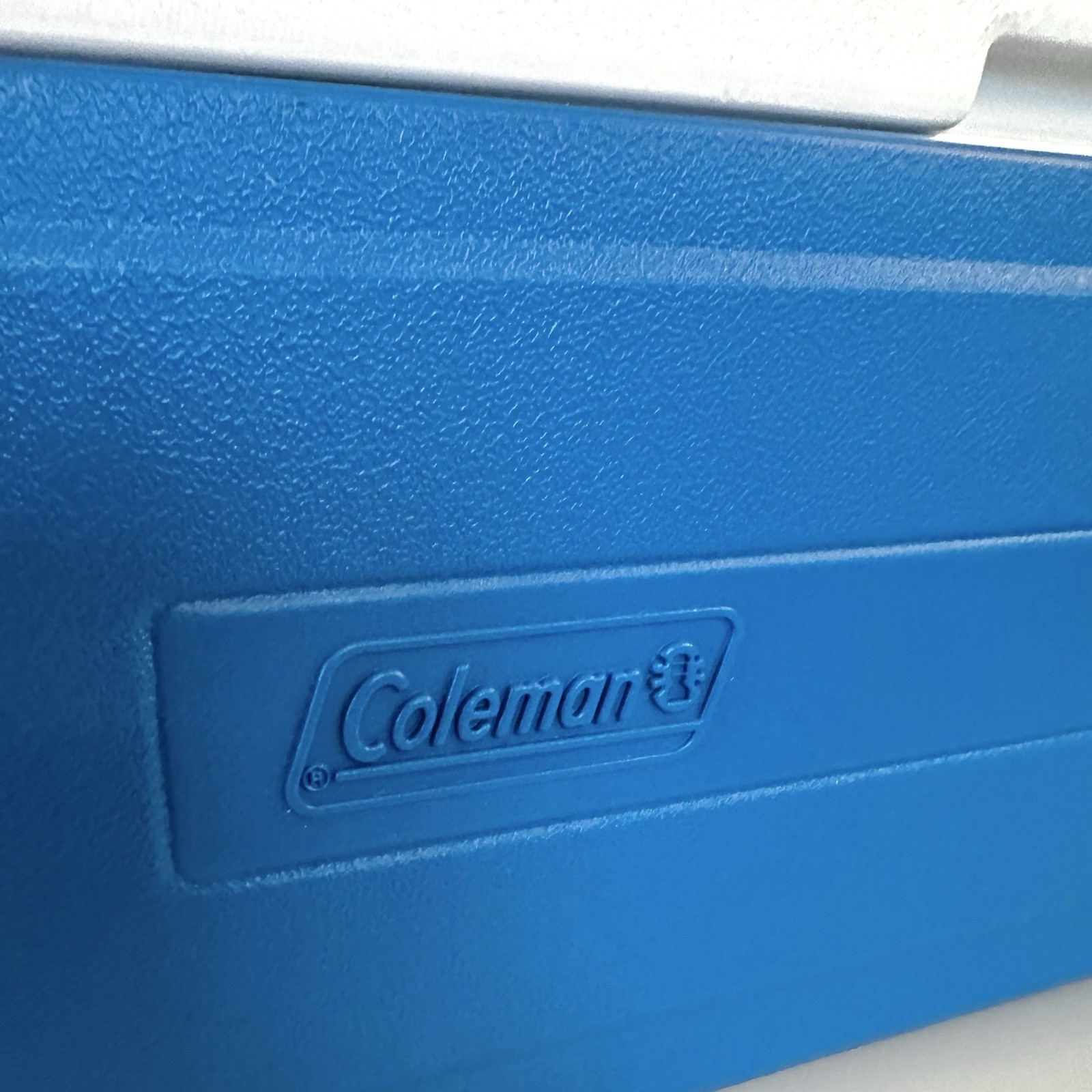 Coleman PARTY STACKER COOLER Model 6225 BLUE 24 Can Stackable Chest DISCONTINUED