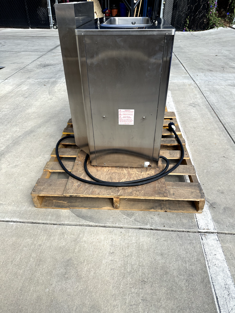 Taylor C709 Soft Serve Ice Cream Machine