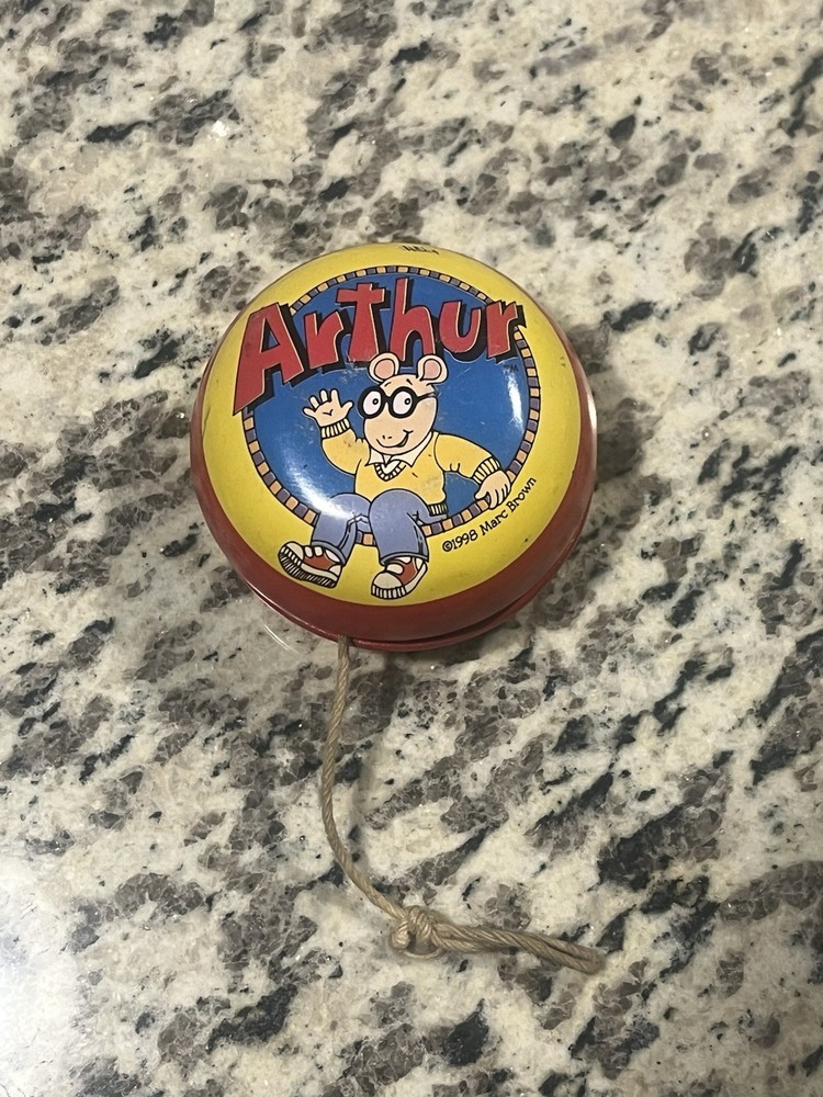 1998 Marc Brown Arthur Double Sided Yoyo With Original String.