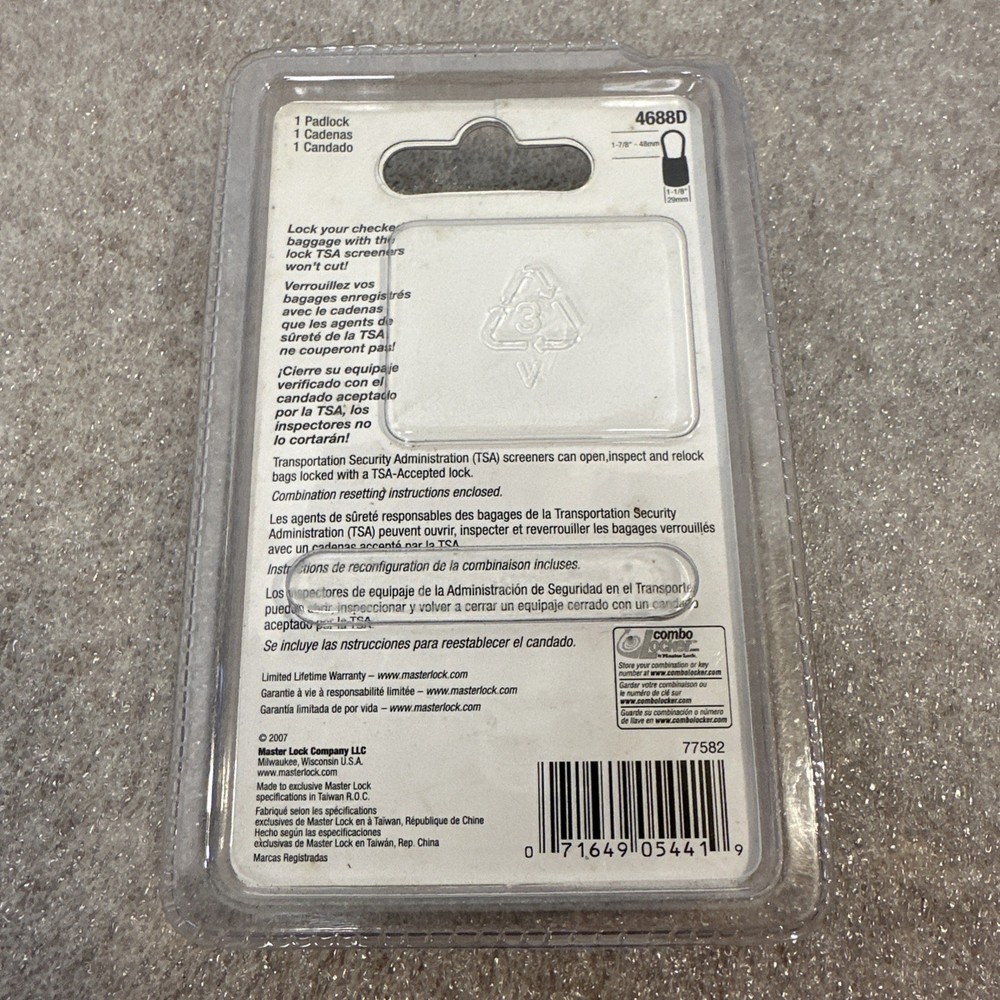 Master Lock TSA accepted luggage combo lock 4688D flex cable shackle Black