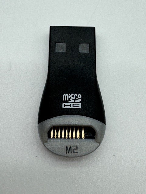 Sandisk microSD Card Reader D33D21