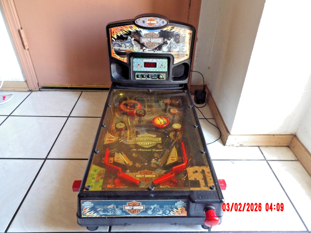 Vintage Harley Davidson Pinball Machine
