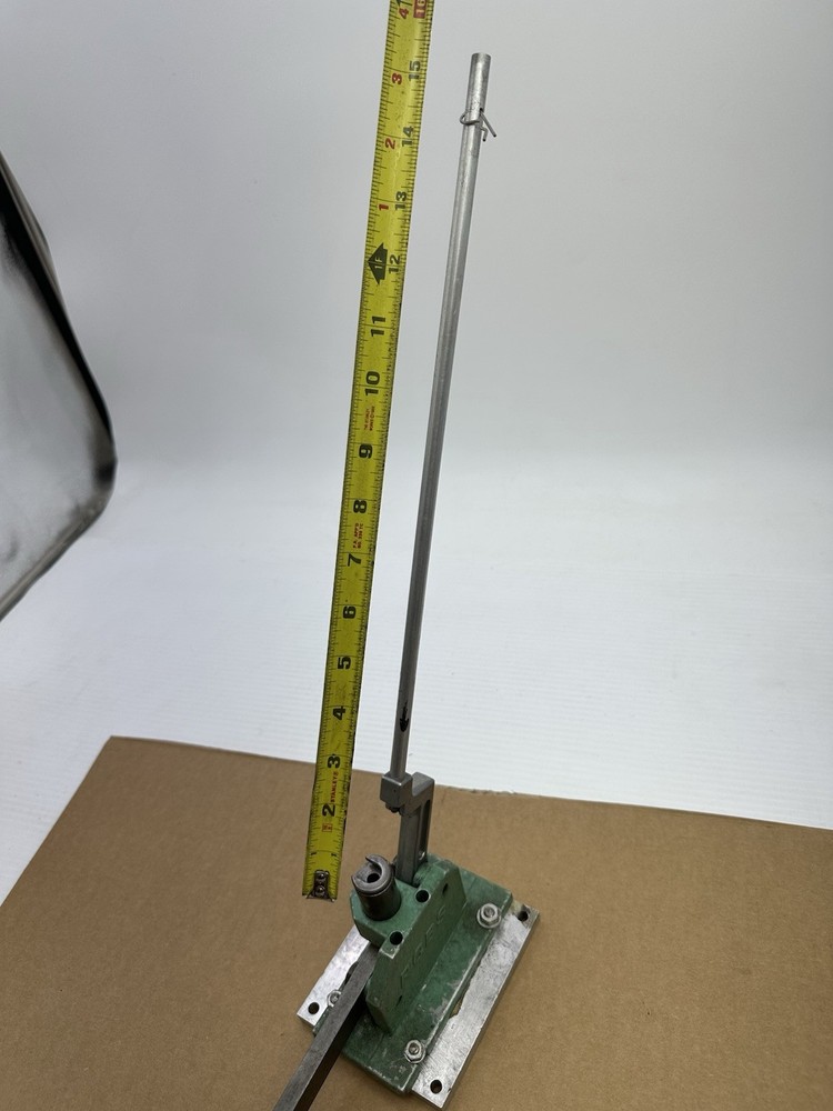 RCBS Bench Mounted Auto Priming Tool Not Complete See Pics