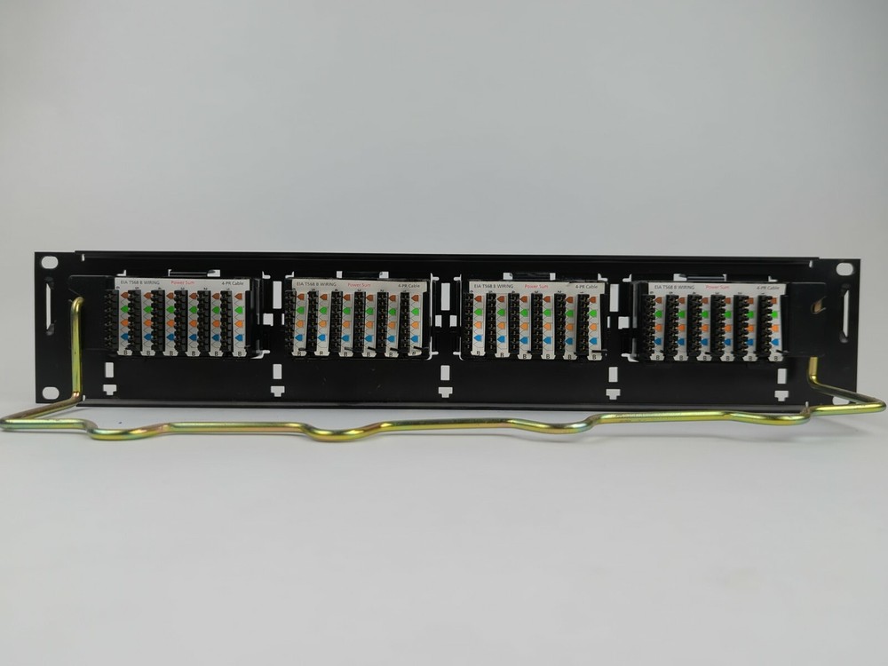 SYSTEMAX 19" Cabinet Rack Pass-Through 24 port RJ45 Patch Panel