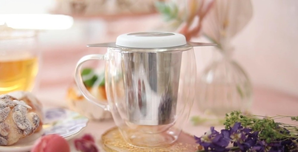 Universal Loose Tea Infuser with Dual-function Lid – Fits Mugs Teapots & More