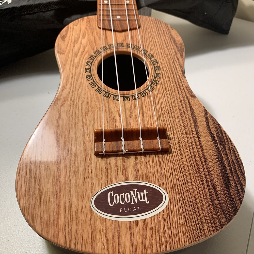 Keiki Ukulele Coconut Float 4 String Keiki Ukuleles With Soft Case