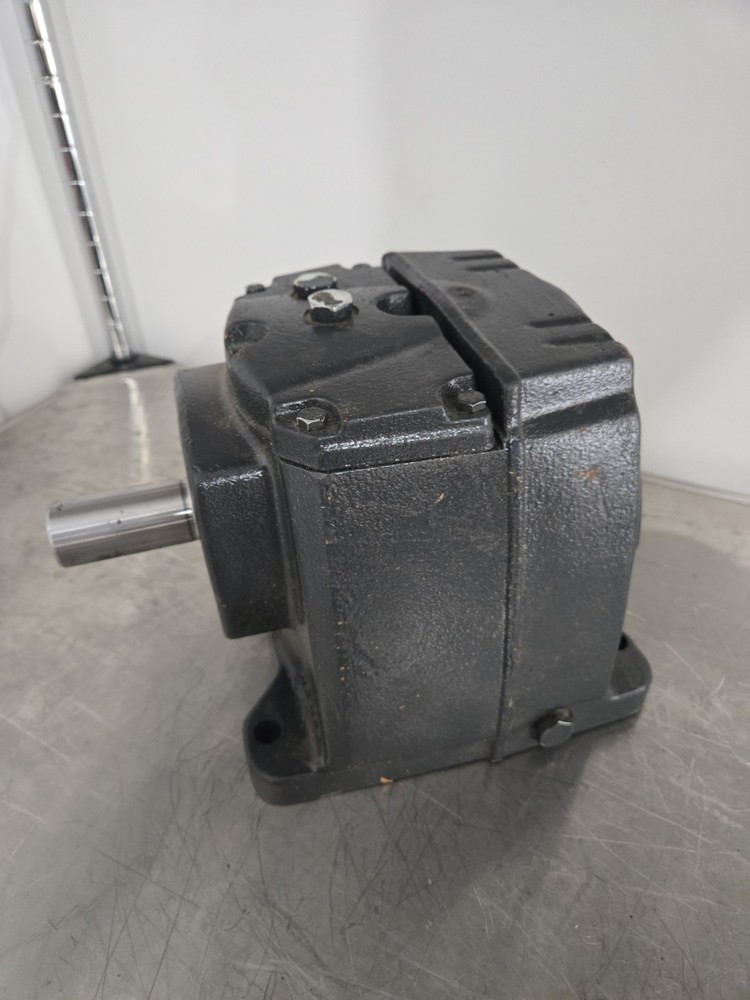 Inline Speed Reducer Motion GRHD Footed 232 RSR 2201120