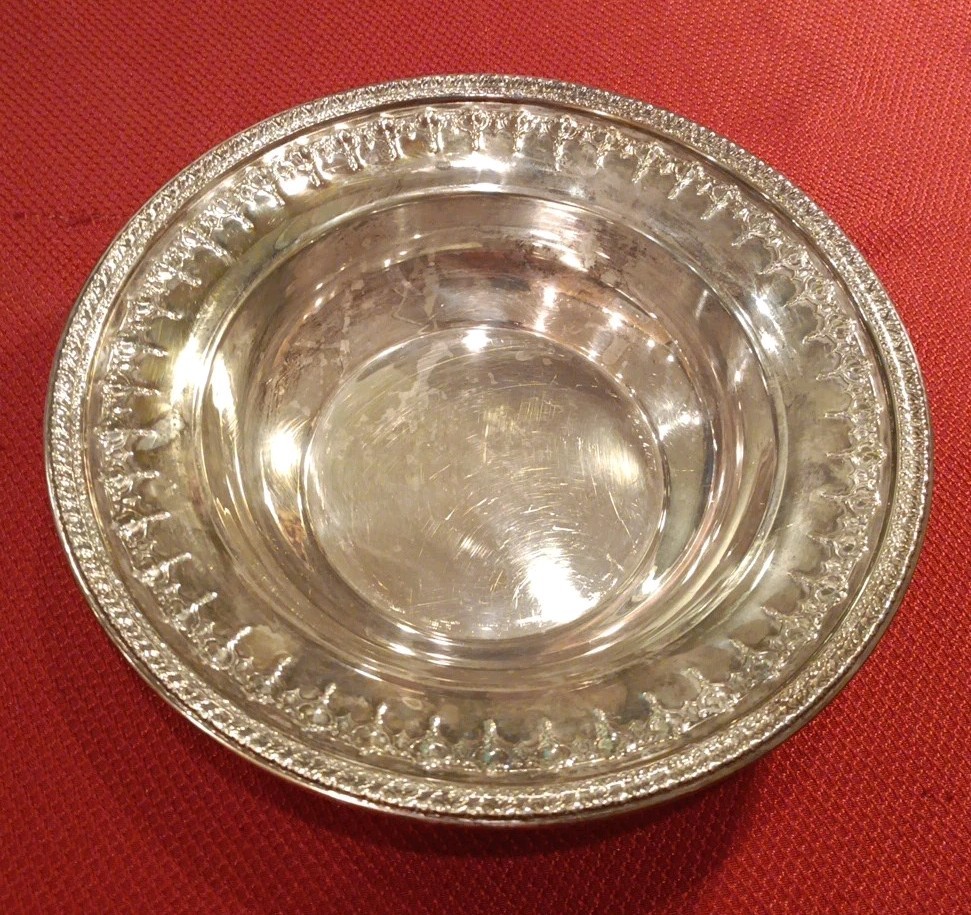 Vintage Reed & Barton 1202 Silver Plate Bowl 10"