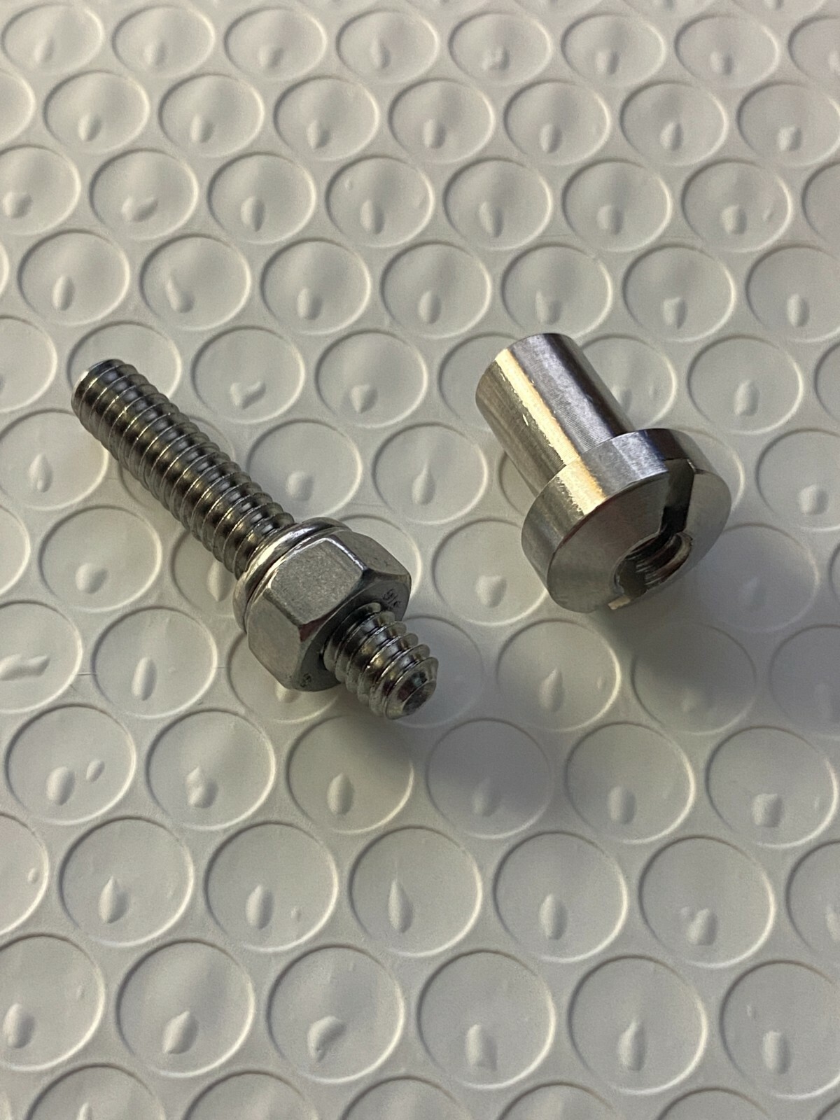 Sea Halt Penn Rod Clamp Bolt STUD OR NUT INTERNATIONAL 30 50 70 149-1184703