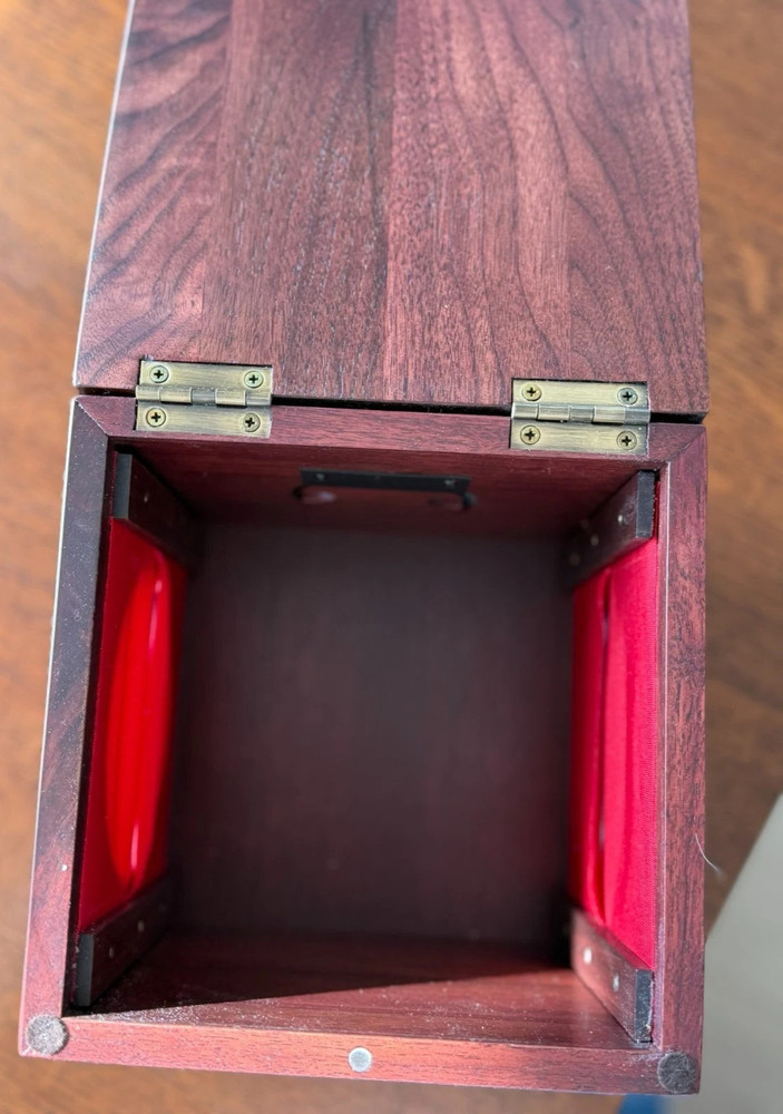 Dill-Nielsen Dean’s Box Magic Mentalism Tricks