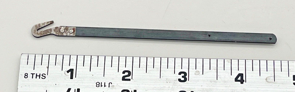 GERMAN PENDULUM LEADER. 4 7/16″  LONG