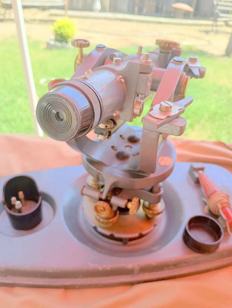David White Model 8300 Surveyors Transit Level Scope With Case