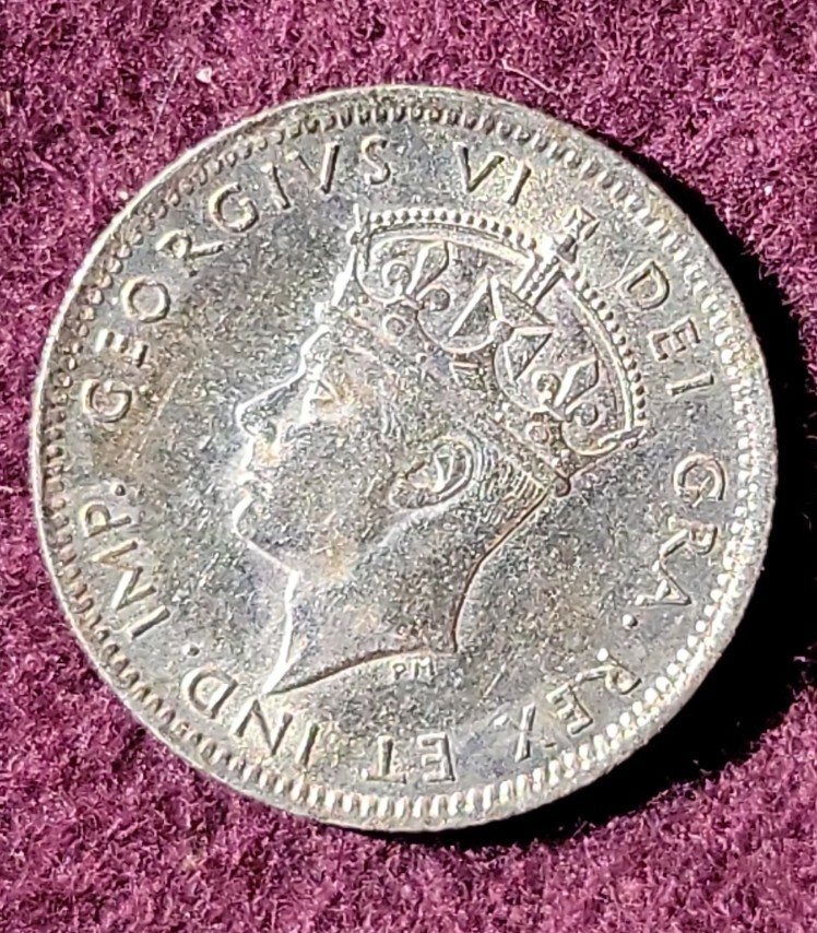 1940 NEWFOUNDLAND CANADA 10 cent silver - Solid AU stk#k909