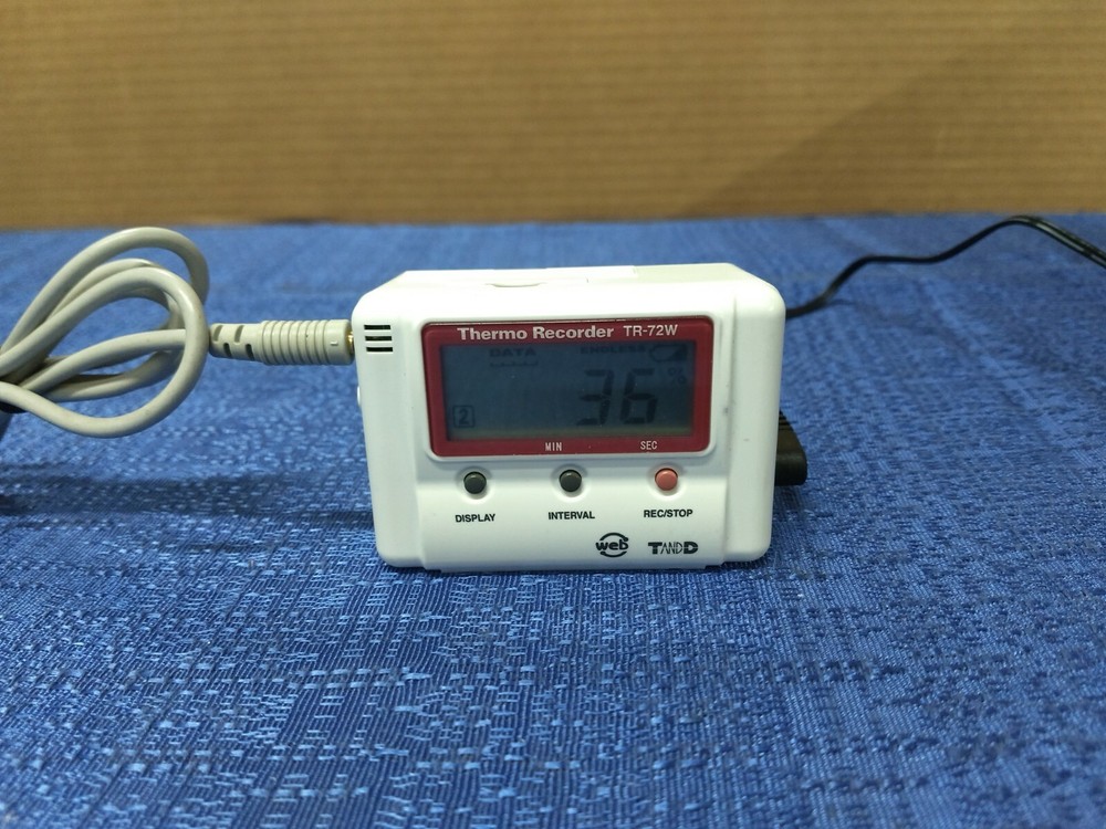 T&D Thermo Recorder TR-72W