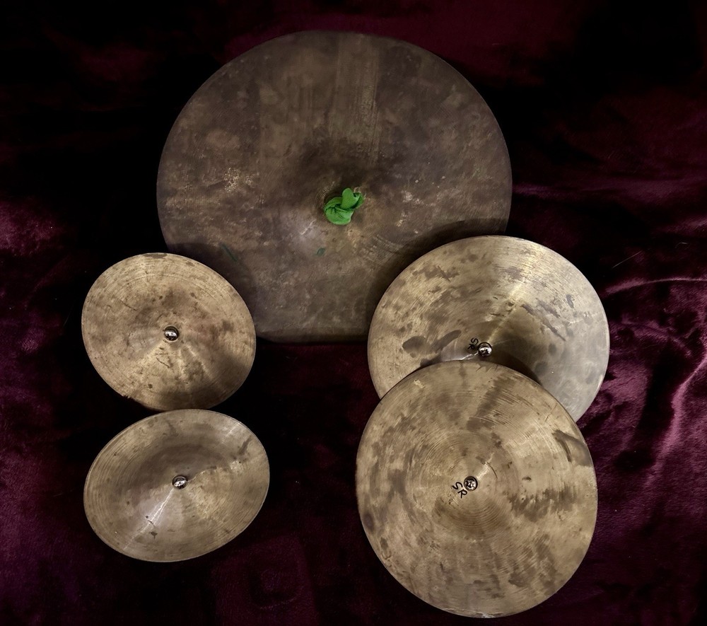 5 cymbals for percussion music making