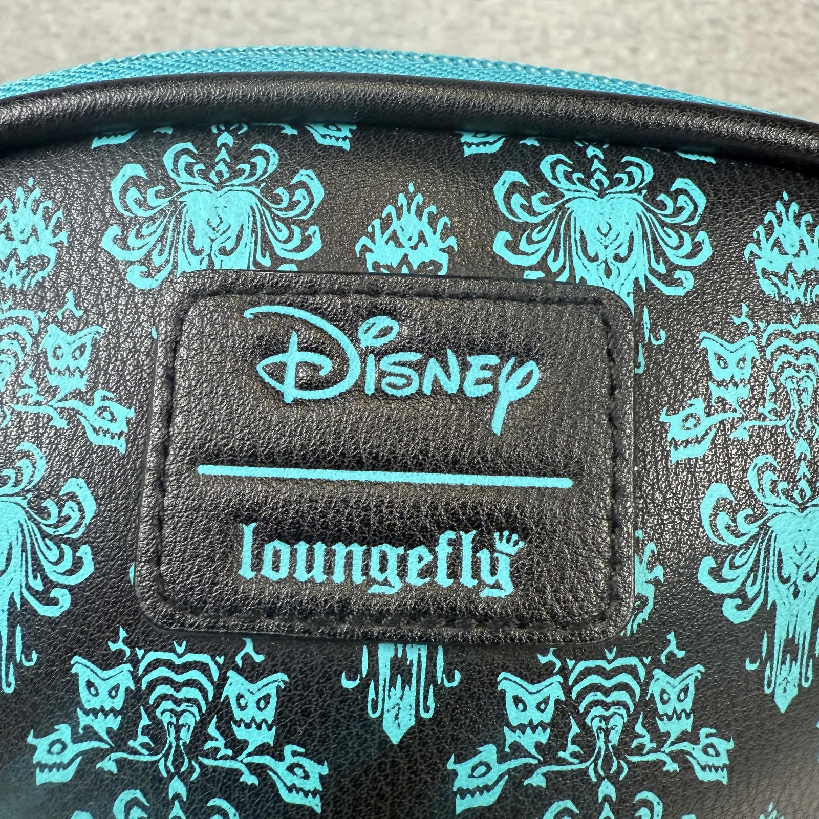 Disney X Loungefly Haunted Mansion Teal and Black Cosmetic Bag Rare
