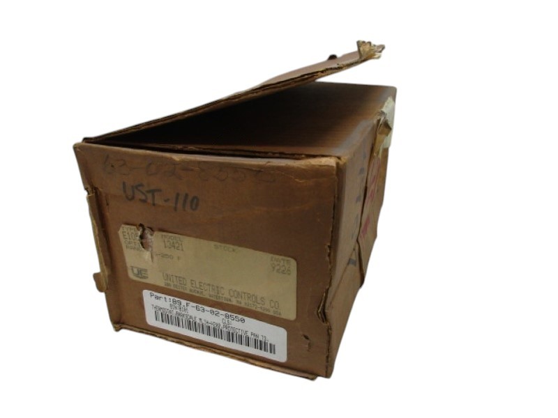 UNITED ELECTRIC E105-13421 TEMPERATURE COINTROLLER NSMP