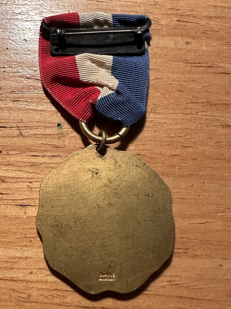 Nice Gilded WWI Medal For Albany NY Maker Marked
