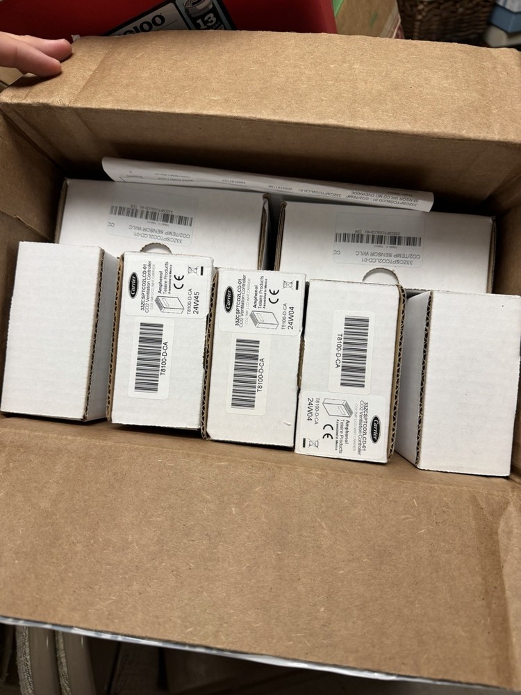 Carrier Temp/CO2 33ZCSPTCO2LCS-01