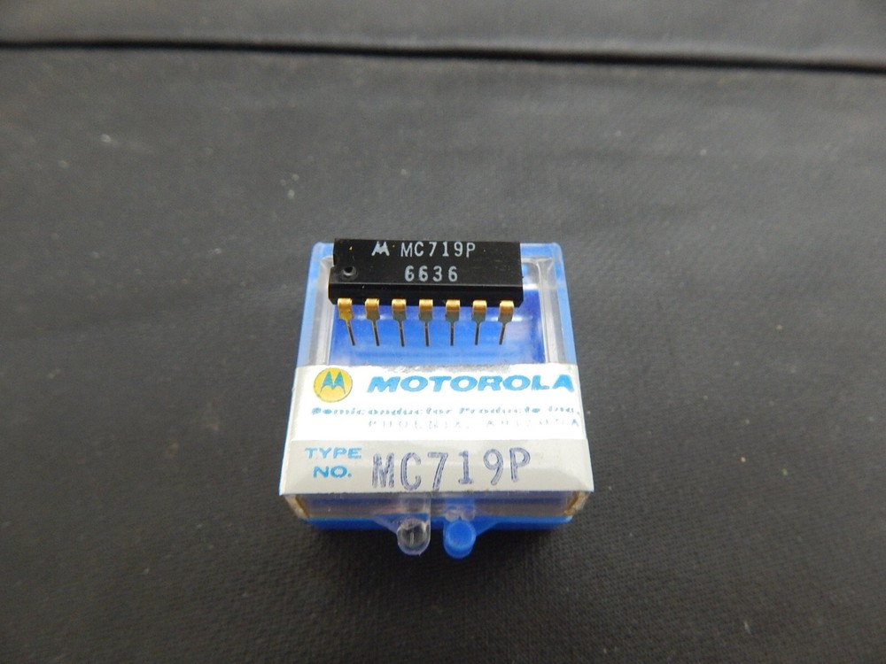 MOTOROLA MC719P 4-Input NOR-Function Logic Gate 14 PIN DIP IC - FAST SHIPPING
