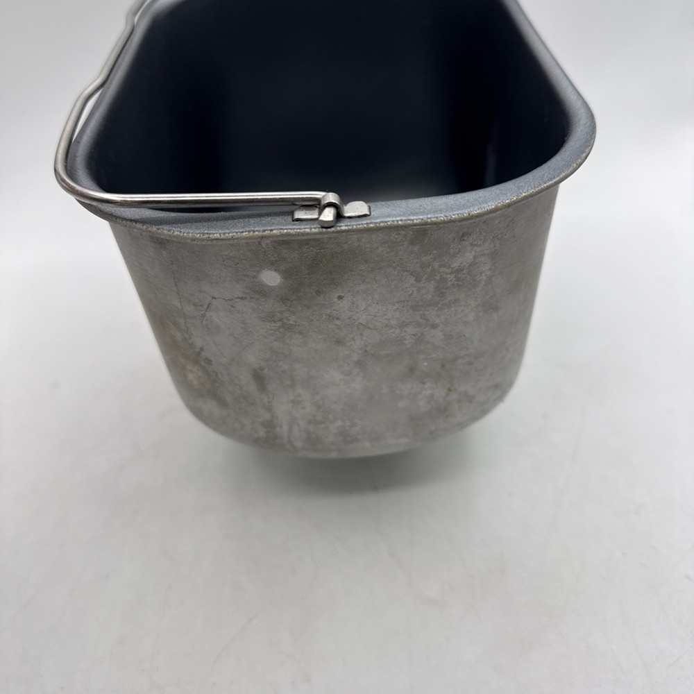 Cuisinart CBK-100 Replacement Removable Bread Pan Handle & Paddle Used