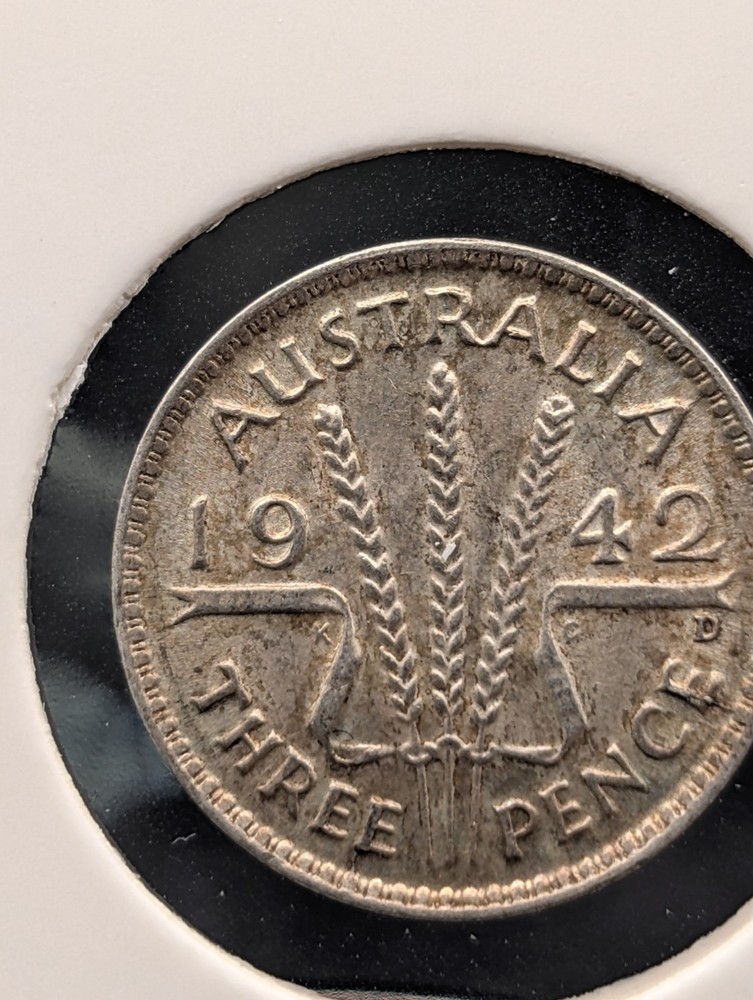 Australia 1942 – Threepence (92.5% Silver)