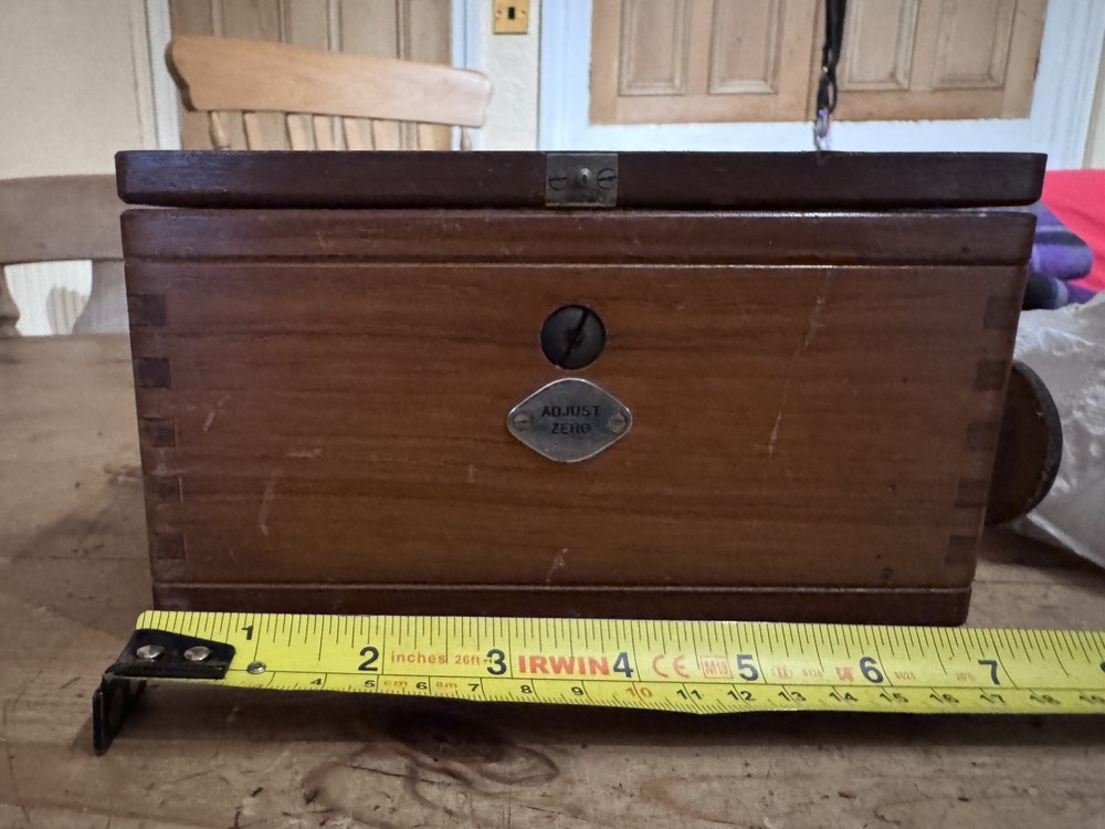 Vintage RECORD Voltmeter Broadheath England Electrical Tool