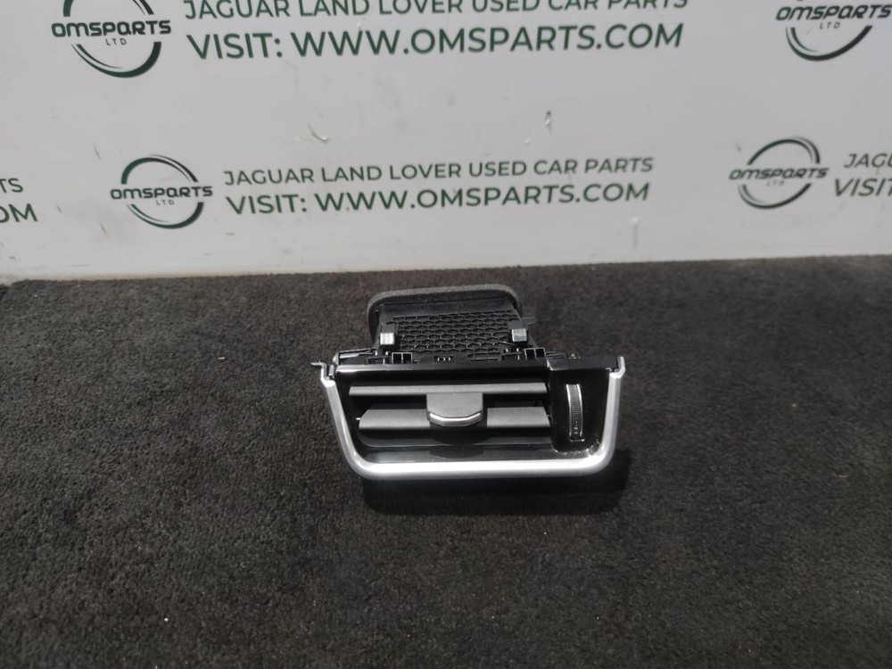 RANGE ROVER EVOQUE L551 FRONT DASH AIR VENT K8D2-018B09