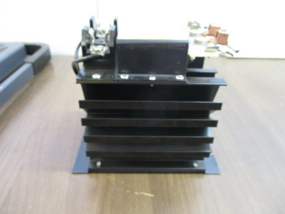 Harrel Solid State Power Module PM-230L 30A 230V Control: 10VDC Used
