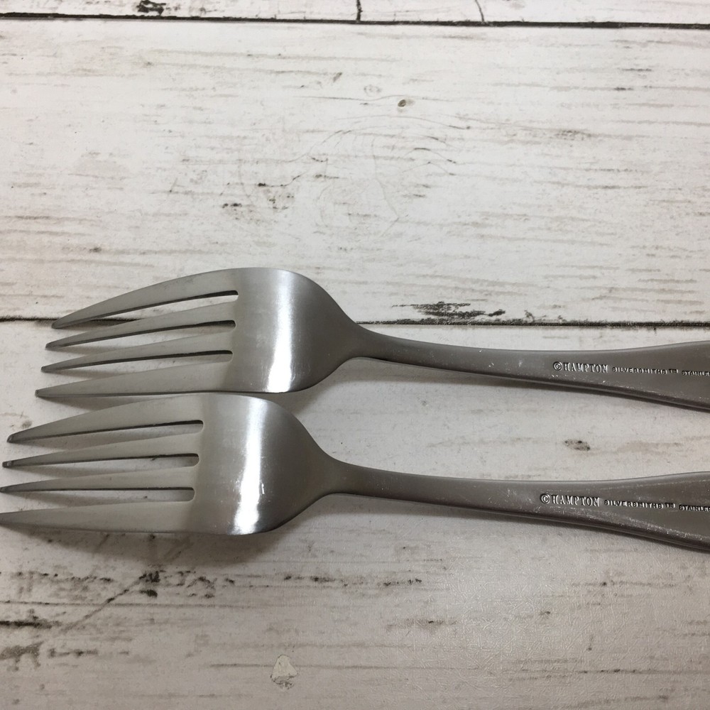 Hampton Silversmiths Gourdon 18/0 Stainless Flatware Dinner Fork x 2