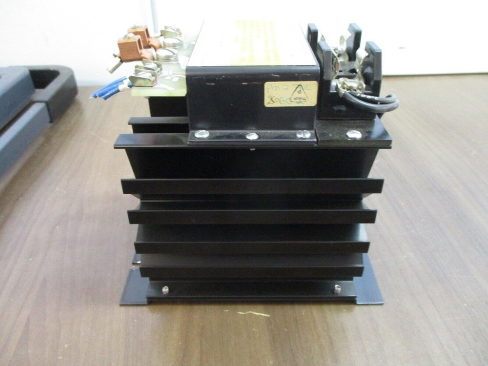 Harrel Solid State Power Module PM-230L 30A 230V Control: 10VDC Used