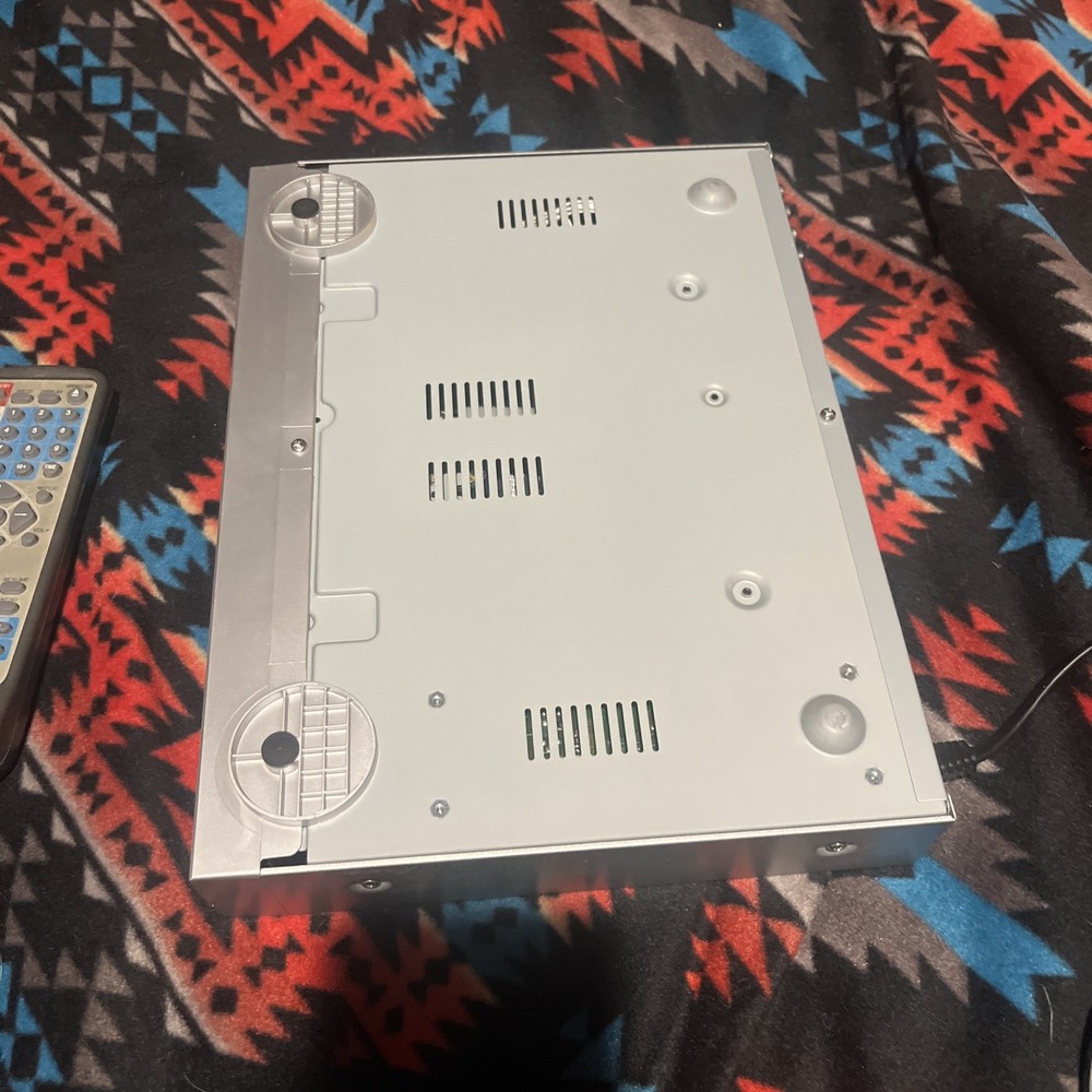 NORCENT TECHNOLOGIES DP 313 DVD PLAYER With Remote