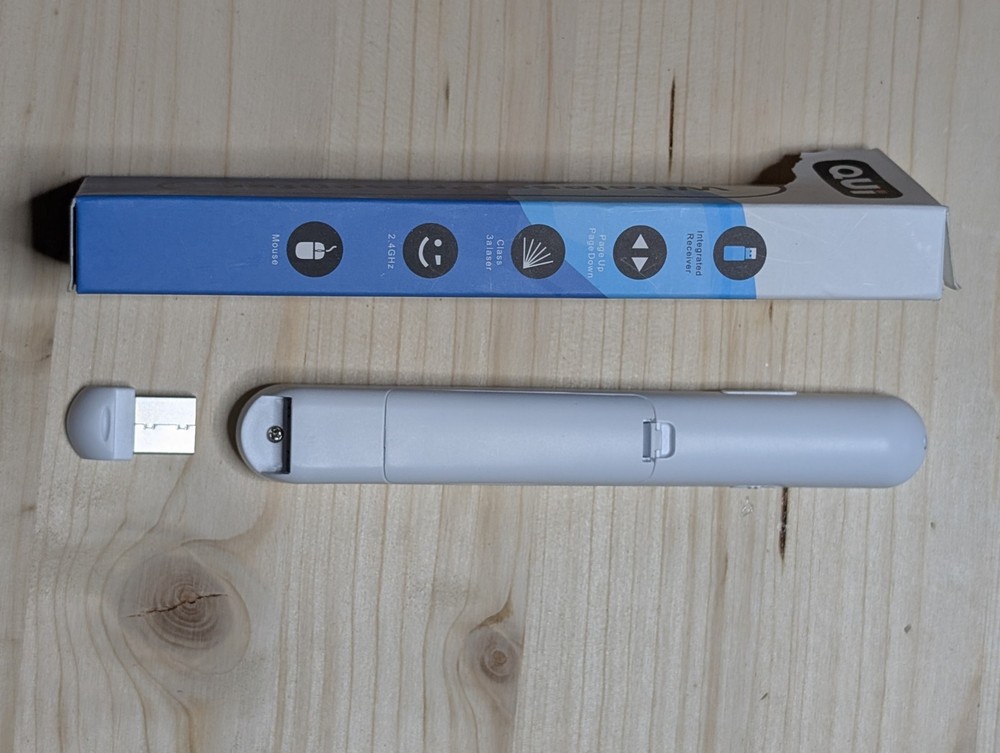 Presentation Clicker for PowerPoint, RF 2.4GHz USB Wireless Presenter Remote